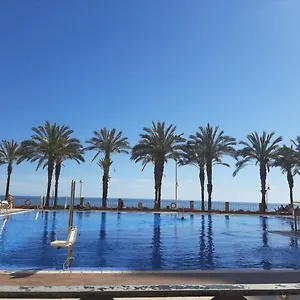 https://apartamento-algarrobo-29751.es-andalucia.com