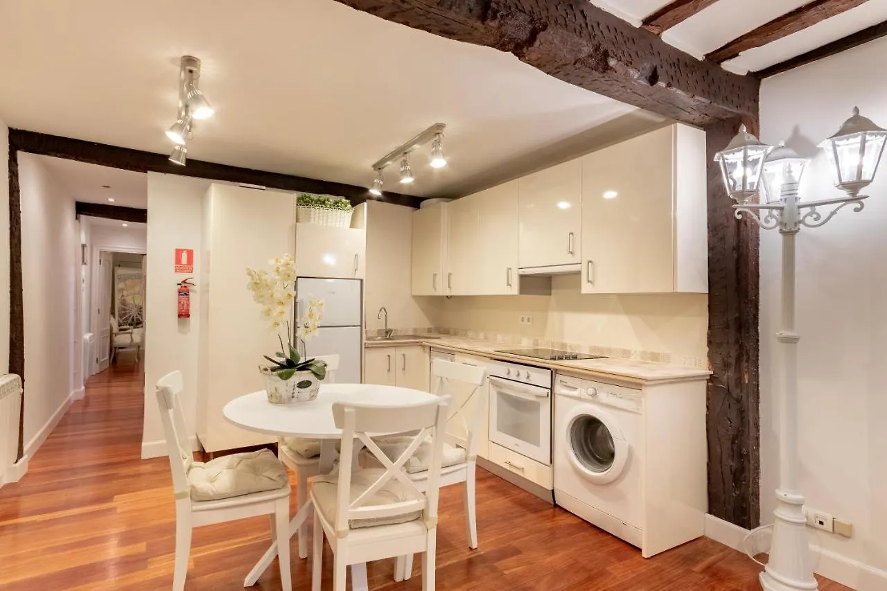 Precioso Apartamento Con Entrada Autonoma En El Casco Viejo Bilbao İspanya